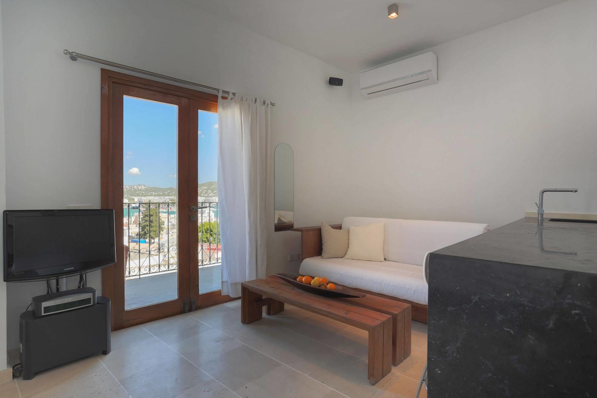 Apartamentos Xereca -Dalt Vila- Loft Ibiza Town Exterior photo